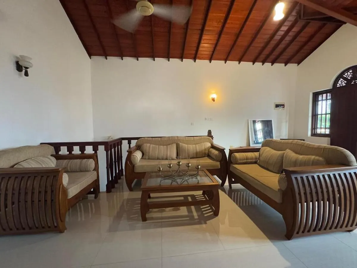 Villa Blue Bird Negombo