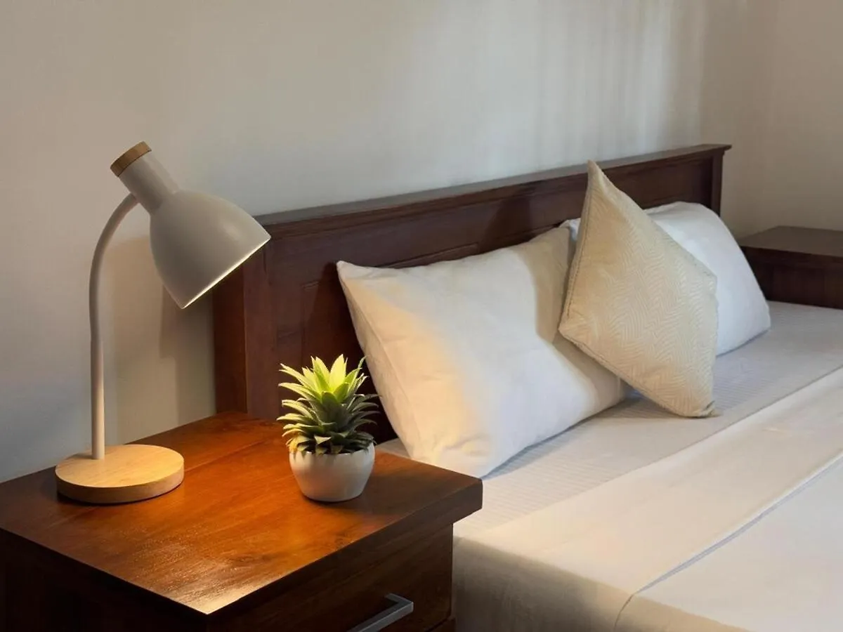 Villa Blue Bird Negombo