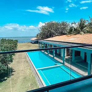 Lagoonscape Villa